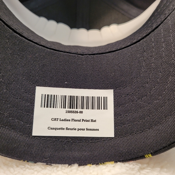 NWT CAT (Caterpillar) Black and Pink Floral Print Ladies Baseball Hat - Picture 2 of 3